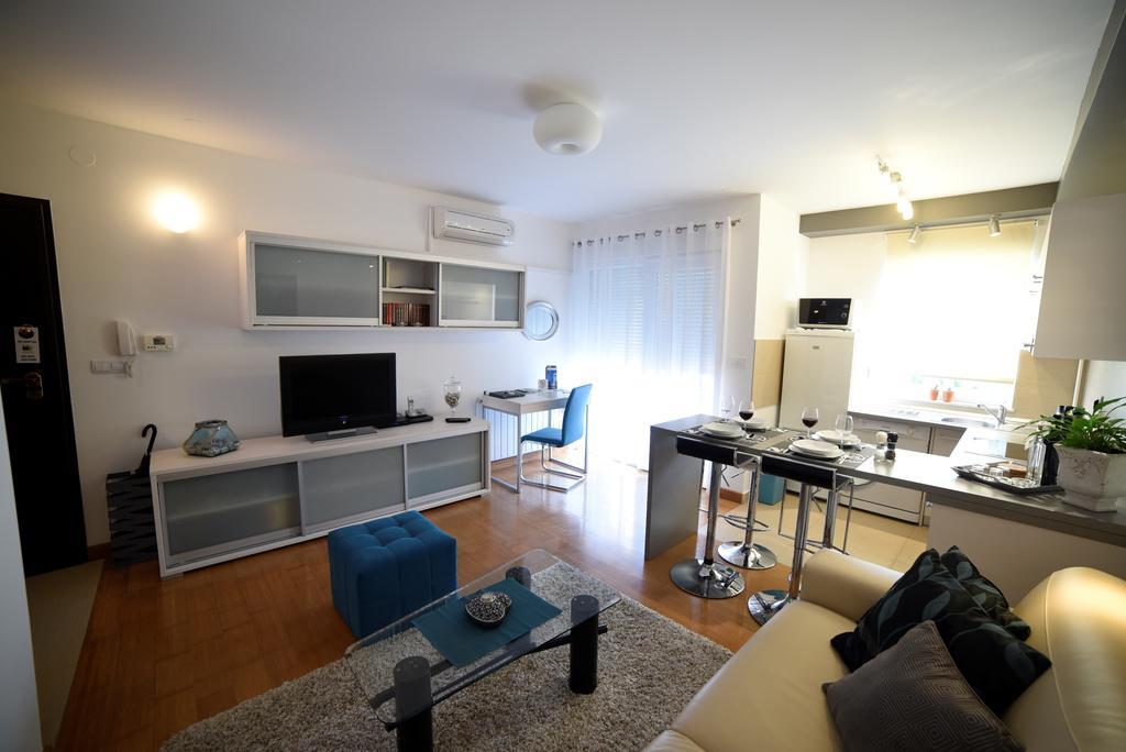Zagreb Lodge Apartment Habitación foto